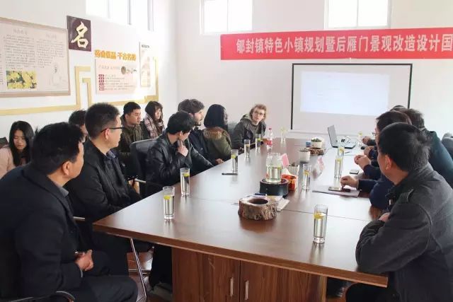 一批批參觀團(tuán)為何頻頻到云臺(tái)冰菊基地參觀？